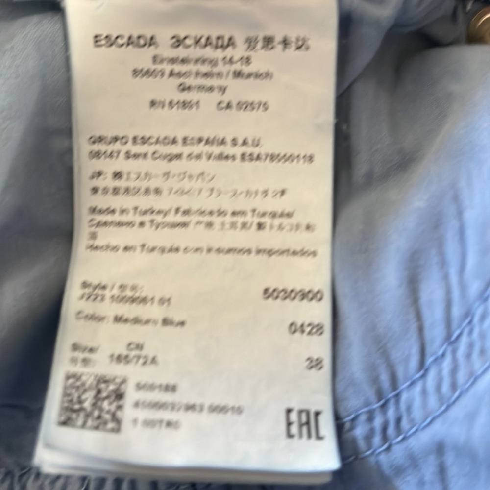 Authentic Escada jeans - Picture 5 of 5